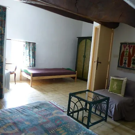 Casa de Férias Brimborion Alba-la-Romaine